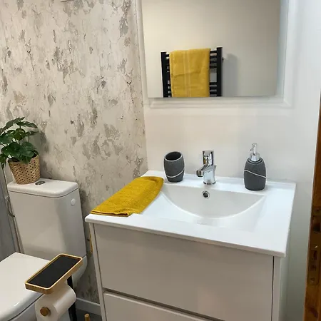 Cosy En Plein Centre - 2 Guests * Colmar